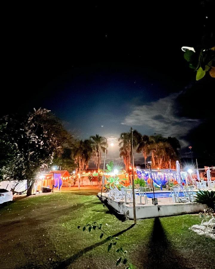 Chales E Camping Bela Vista Пиренополис Экстерьер фото